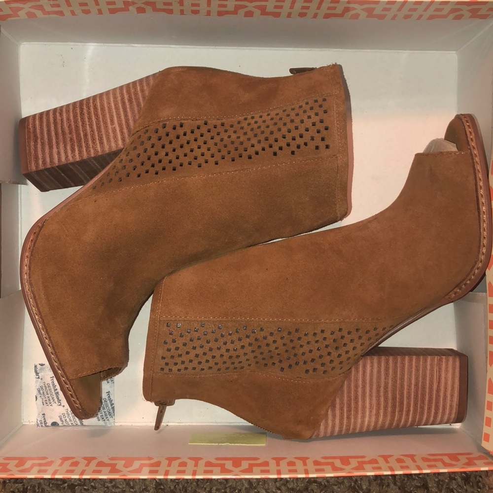 Gianni Bini “Schools-Out”